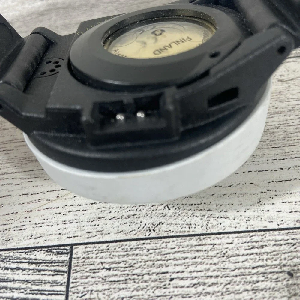 Suunto Gecko Wrist Dive Computer For Scuba Diving (PARTS ONLY NOT TESTED)